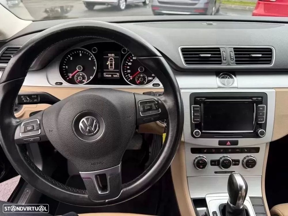 VW Passat CC 2.0 TDi BlueMotion DSG - 13