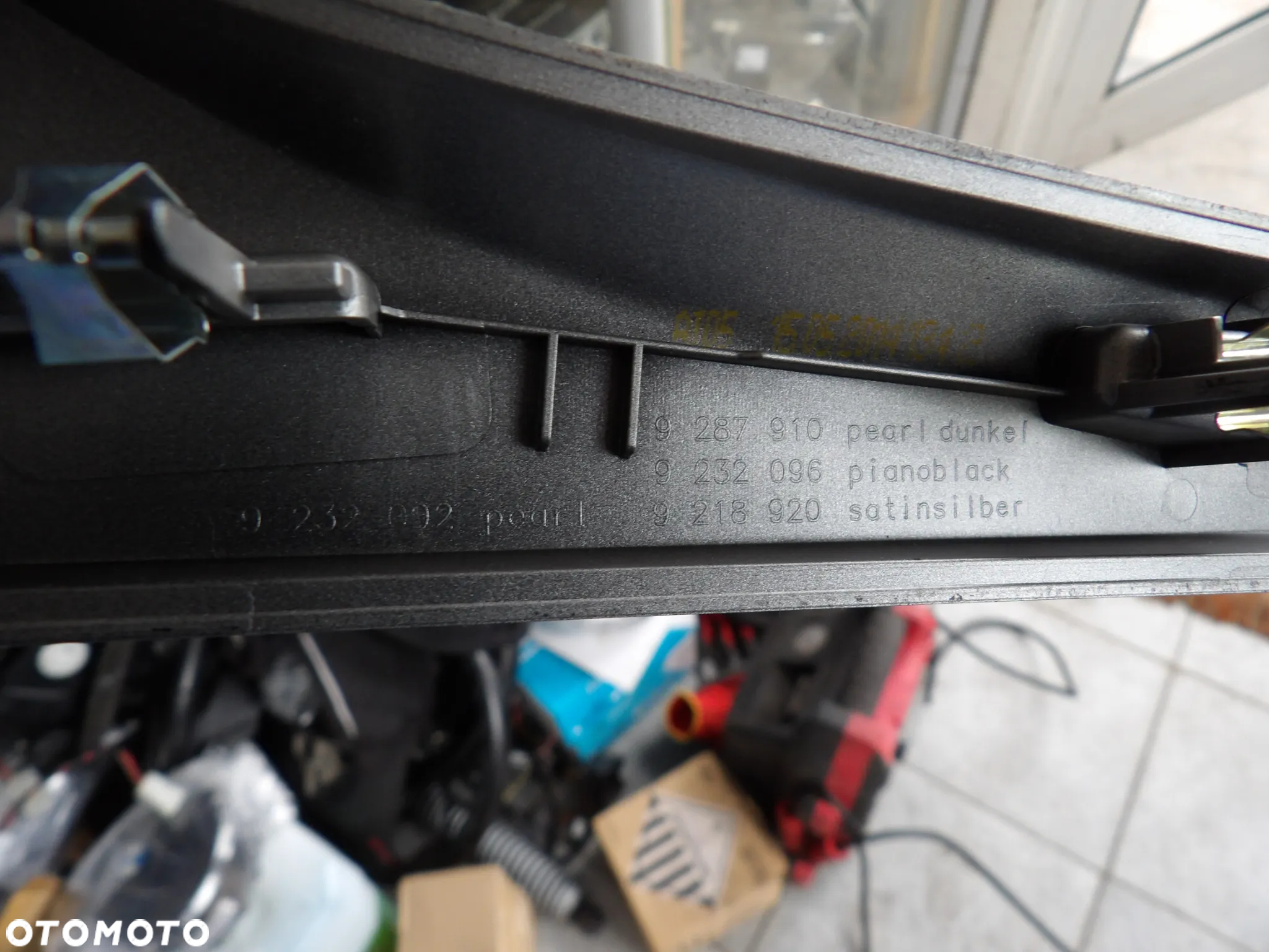 BMW - F30,F31 - LISTWA , RAMKA ŚRODKOWA KOKPITU - 9287910  9232096  9218910 - 2