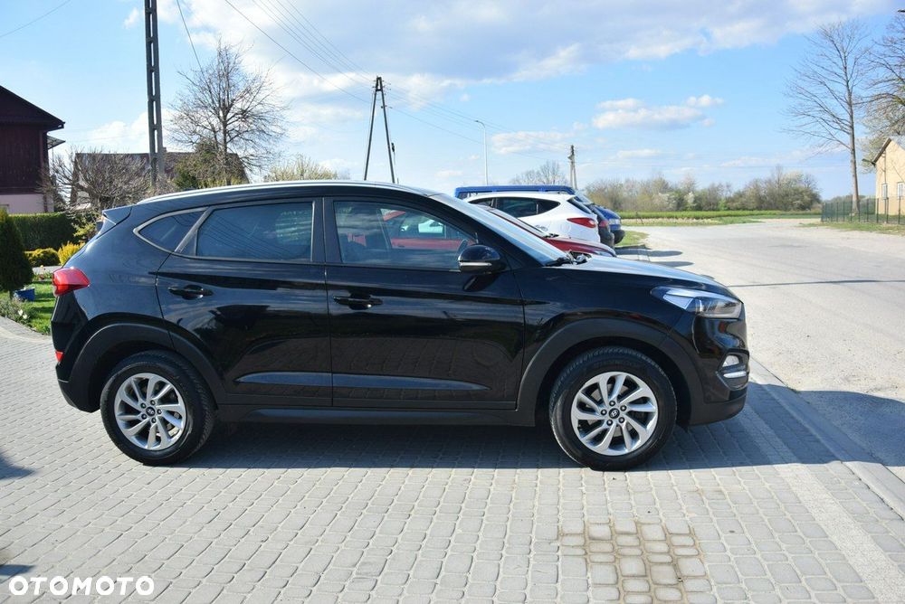 Hyundai Tucson 1.7 CRDI BlueDrive Comfort 2WD - 10