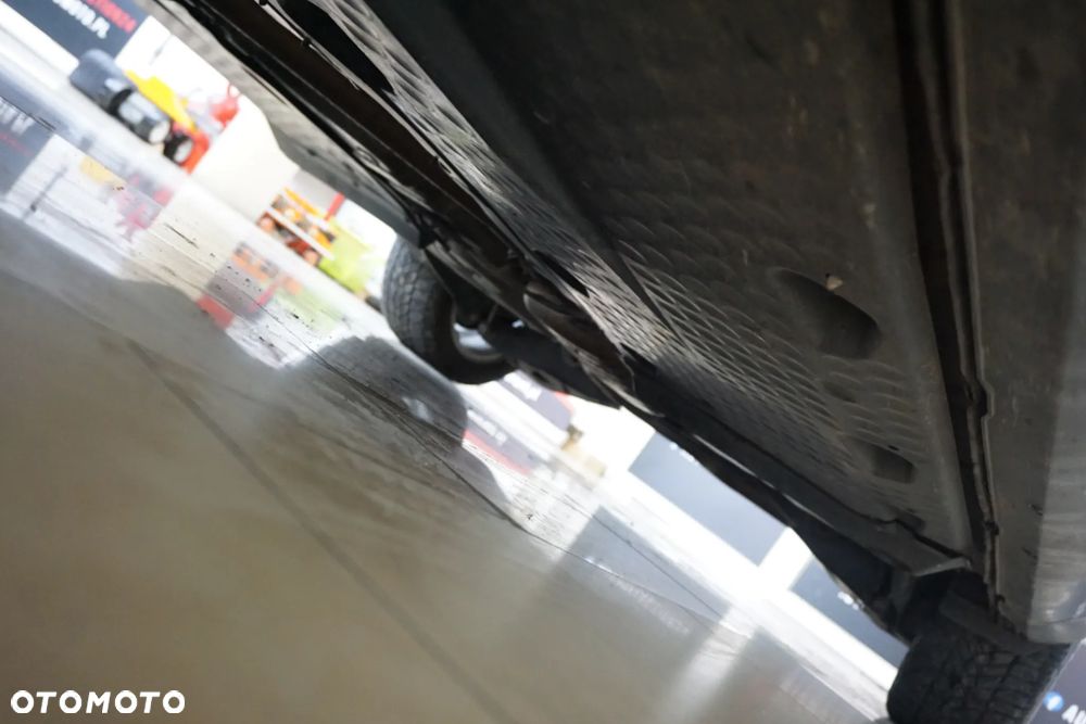 Skoda Octavia 2.0 TDI DPF 4x4 Scout - 16