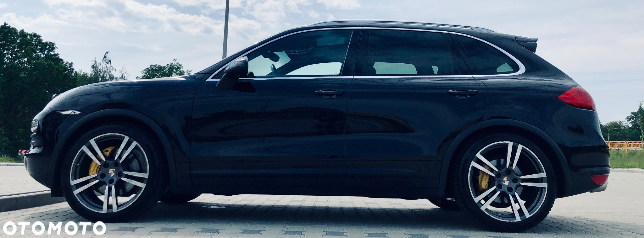 Porsche Cayenne S - 20