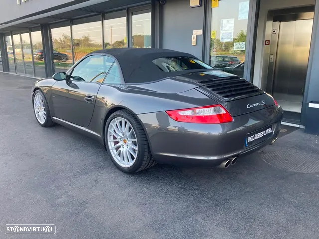 Porsche 911 (997) Carrera 4 S - 41