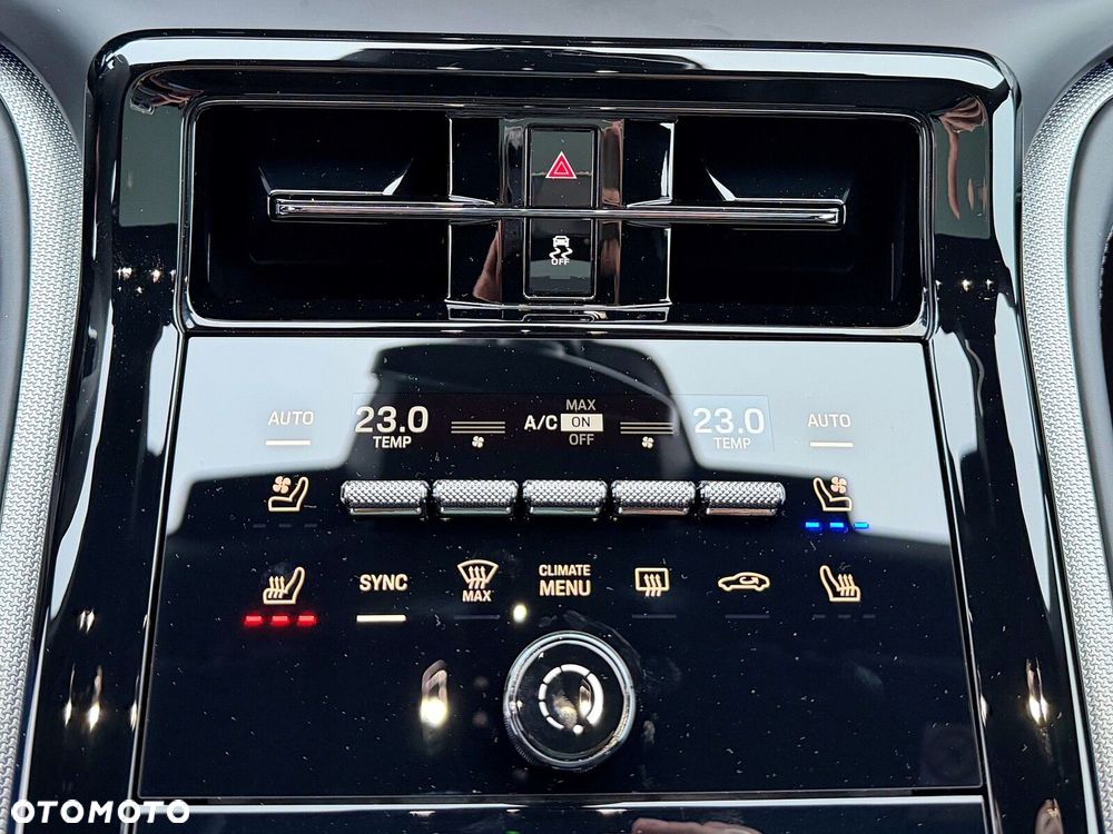 Porsche Panamera - 32