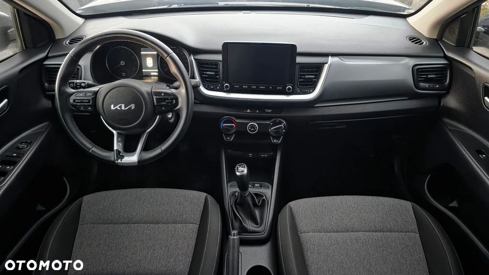 Kia Stonic - 10