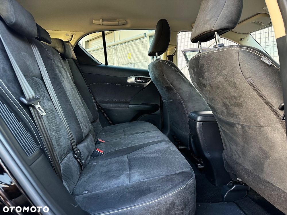 Lexus CT 200h Elegance - 16