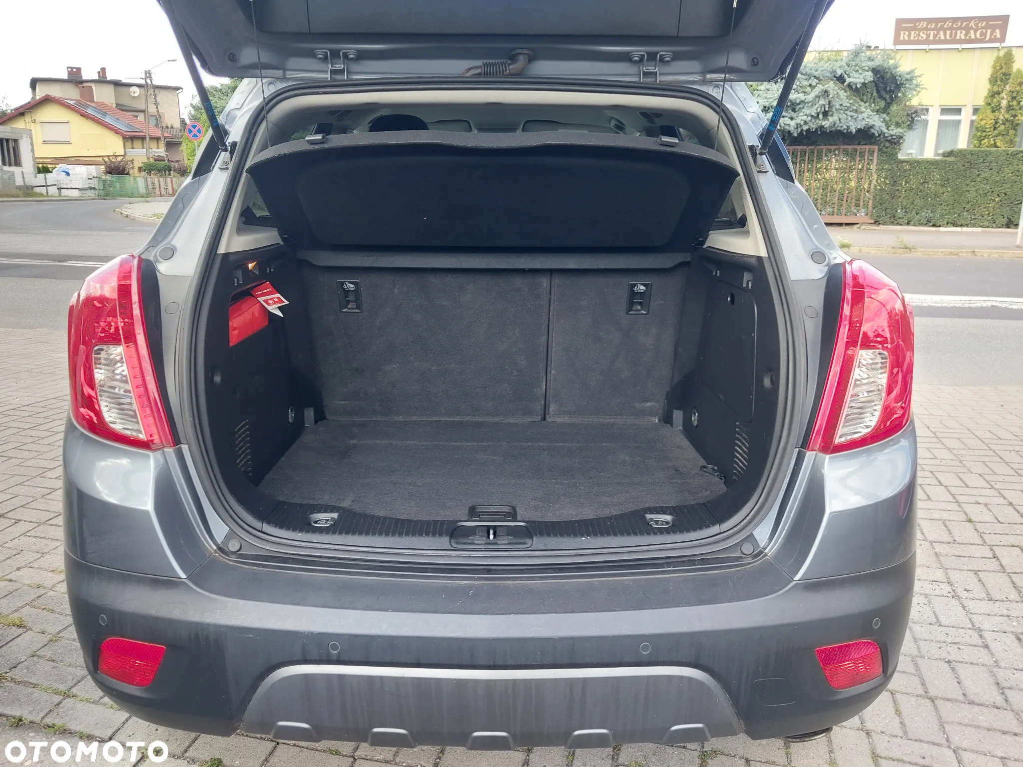 Opel Mokka X 1.6 Essentia S&S - 13