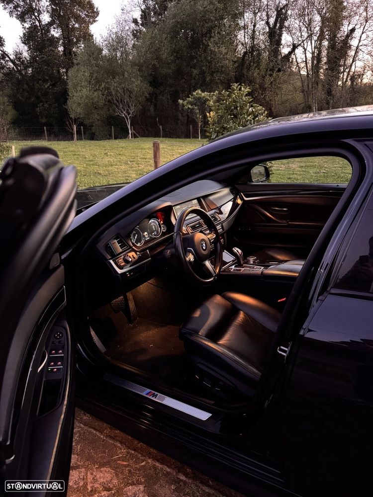 BMW 525 d Pack M Auto — fotografia 22