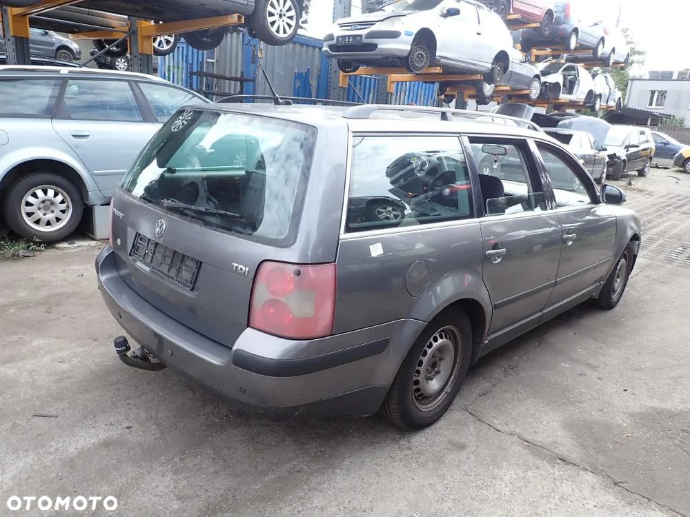 CZĘŚCI - Vw Passat B5 1,9 TDI 130KM AVF FILM 6B HHQ LIFT KOMBI lakier LA7T 2005r. INDEX - 9679 - 4