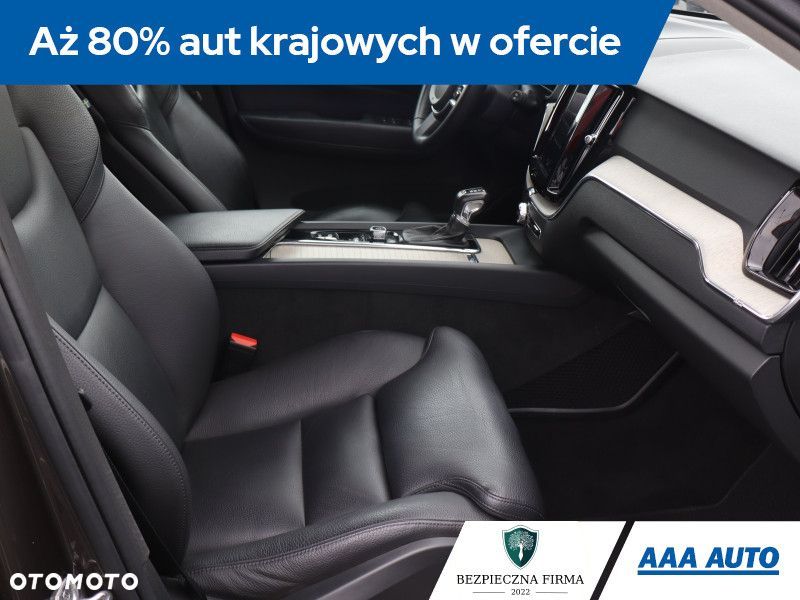 Volvo XC 60 - 10