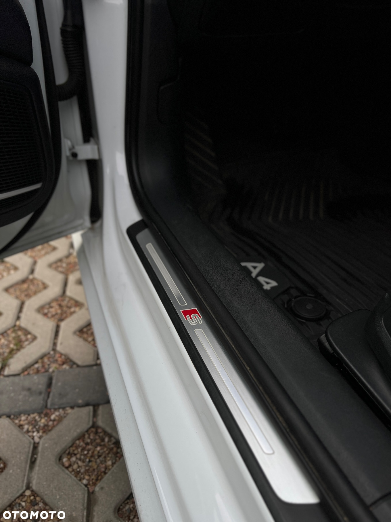 Audi A4 2.0 TFSI Quattro Design S tronic - 15