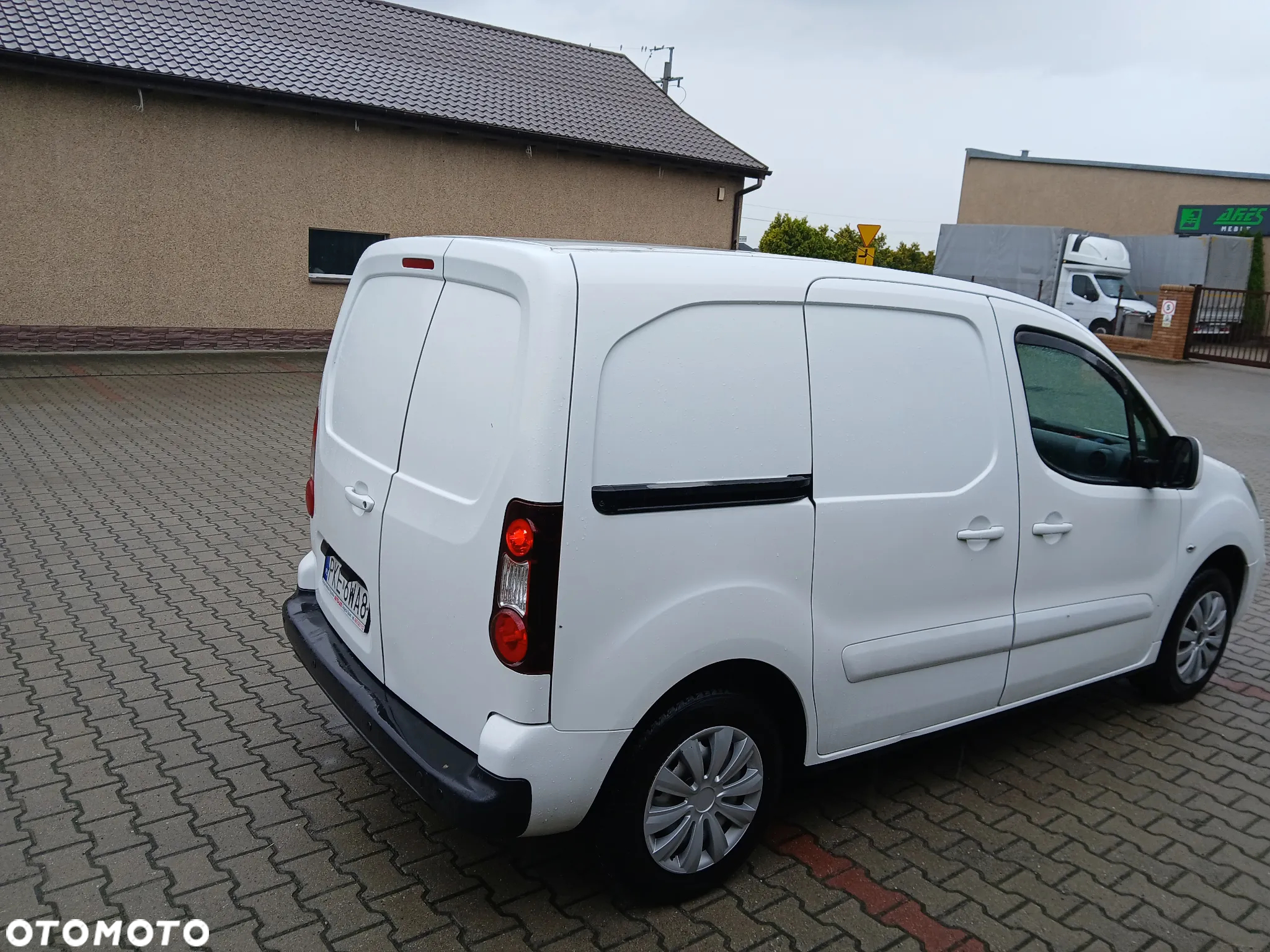 Citroën BERLINGO - 5