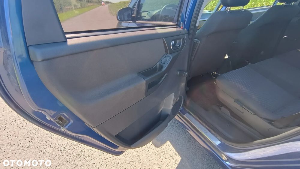 Opel Meriva 1.4 Cosmo - 16