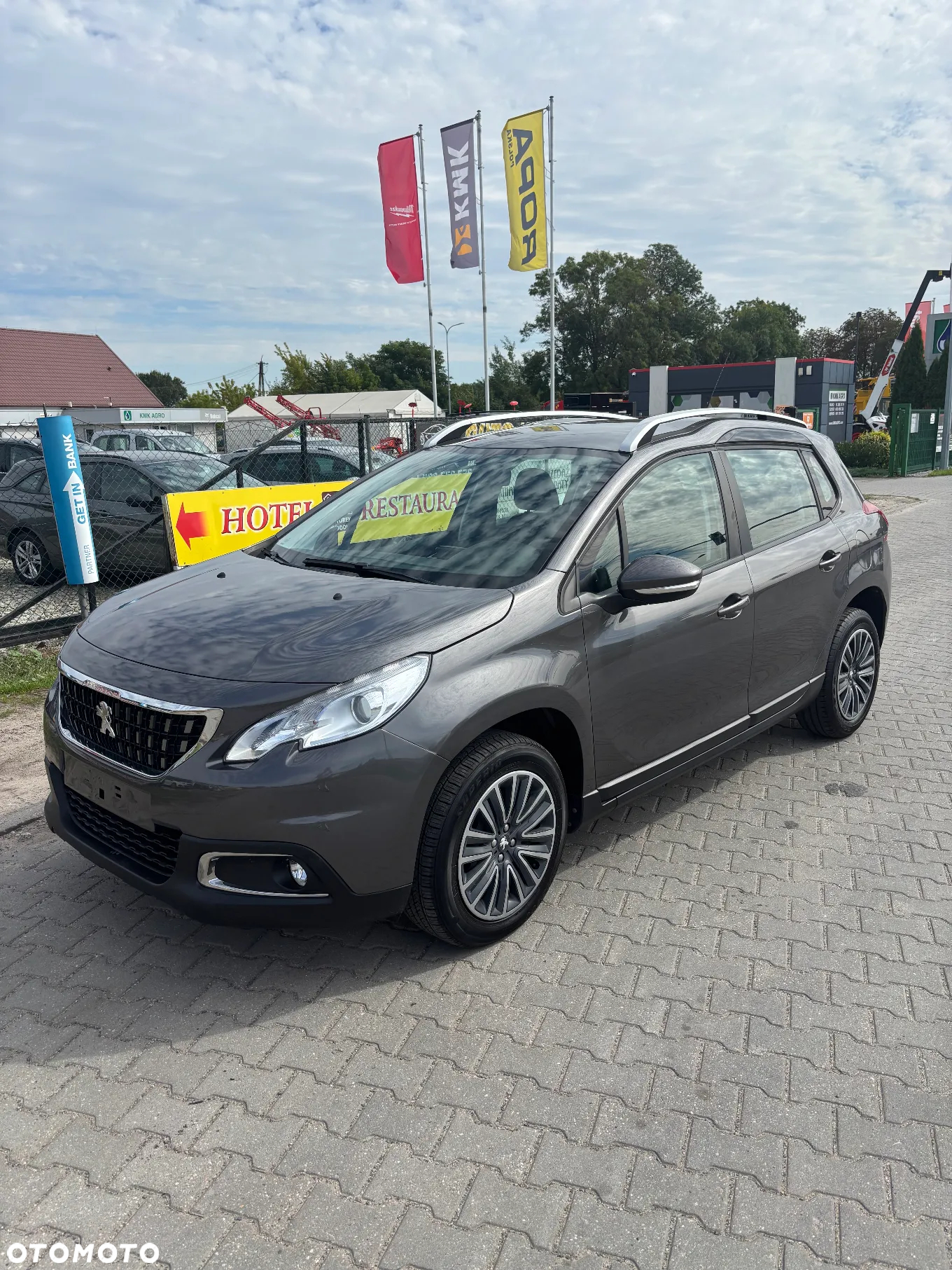 Peugeot 2008 1.2 Pure Tech Active S&S EAT6 - 2