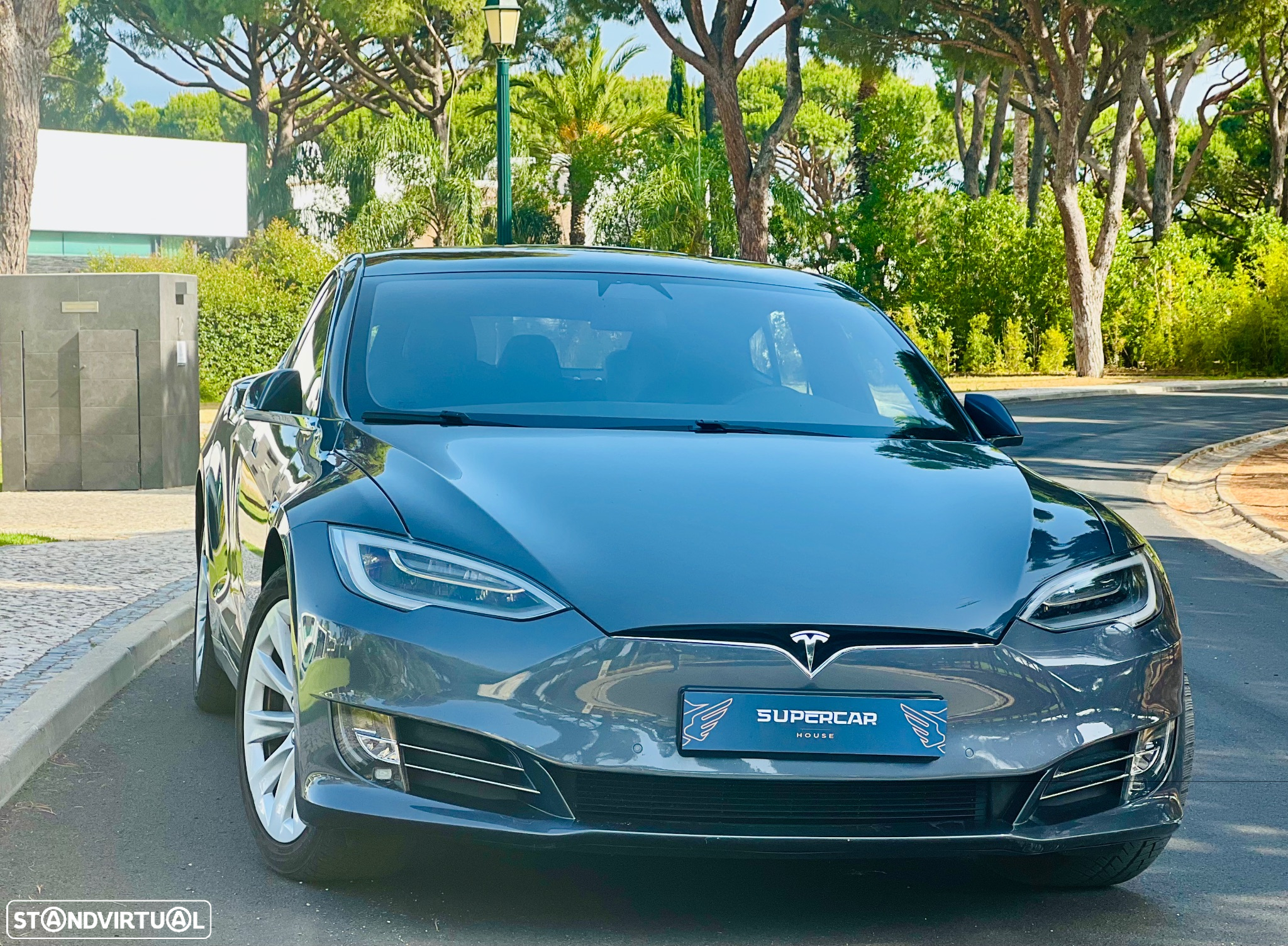 Tesla Model S Long Range - 7