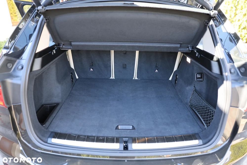 BMW X1 sDrive18d Advantage sport - 13