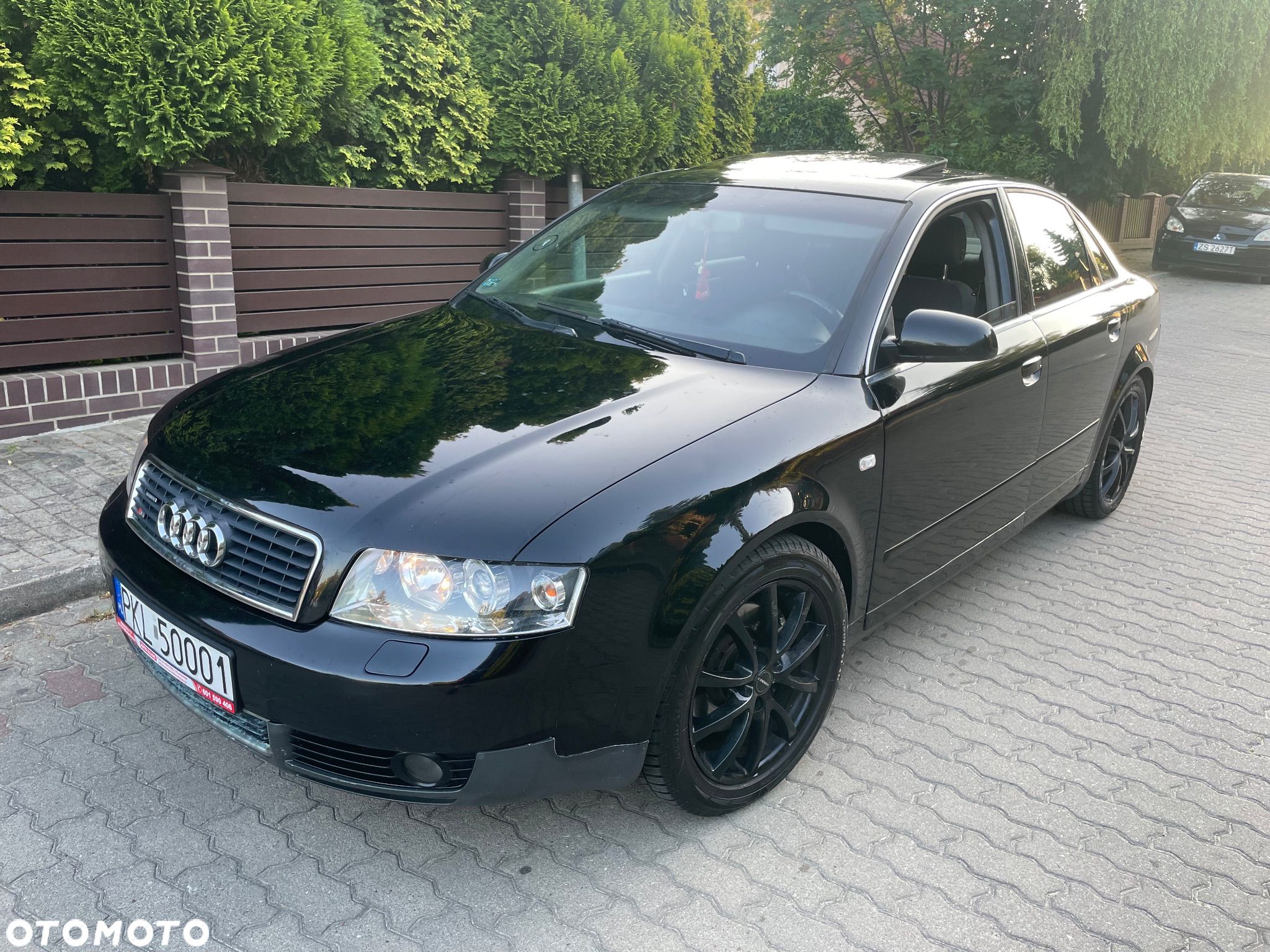 Audi A4 - 1
