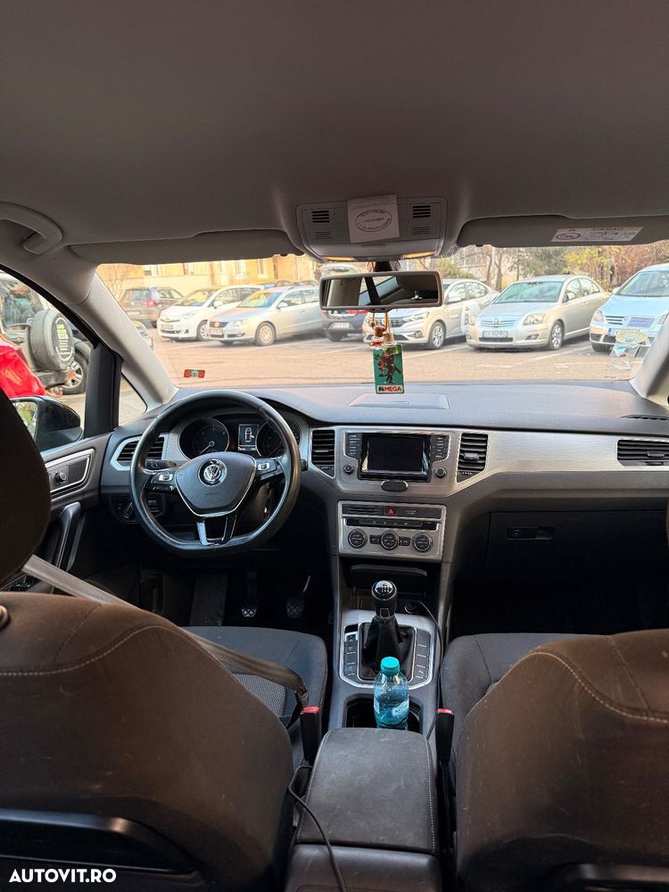 Volkswagen Golf 1.6 TDI 4Motion BlueMotion Technology Lounge - 9