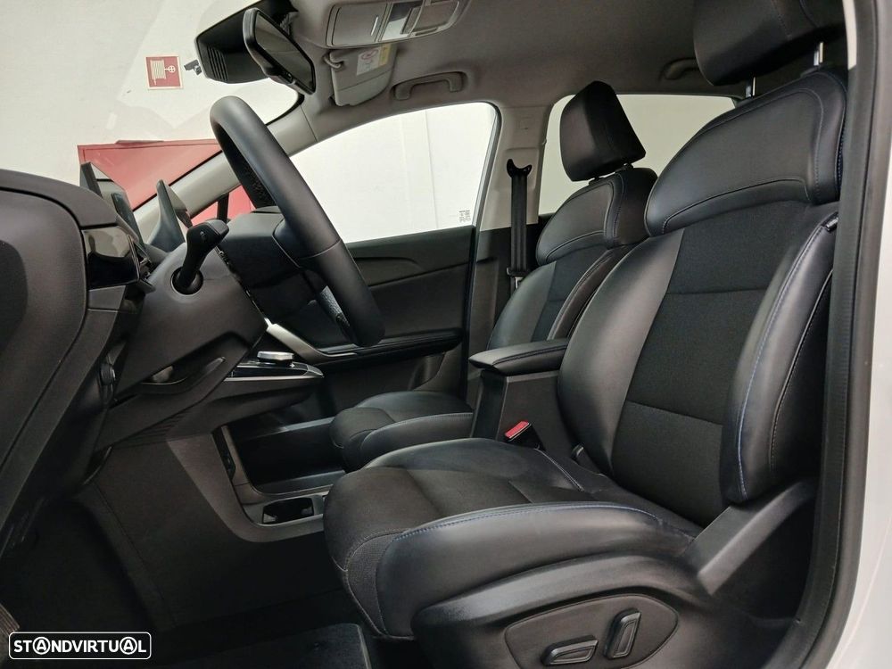 MG MG4 64 kWh Luxury - 9
