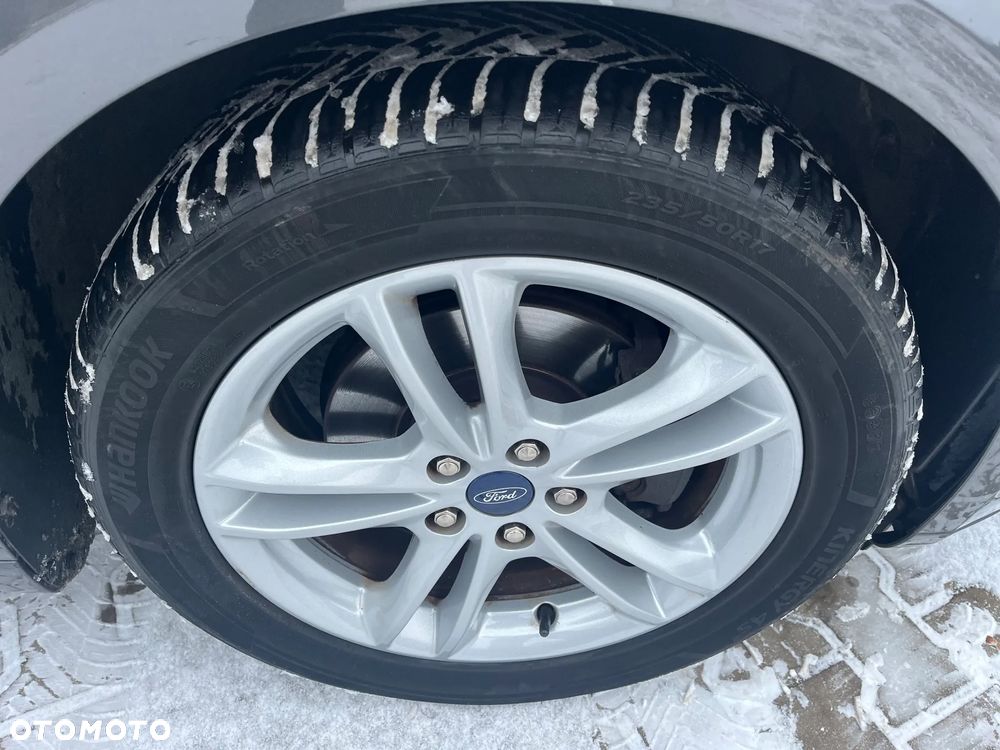 Ford Mondeo - 33