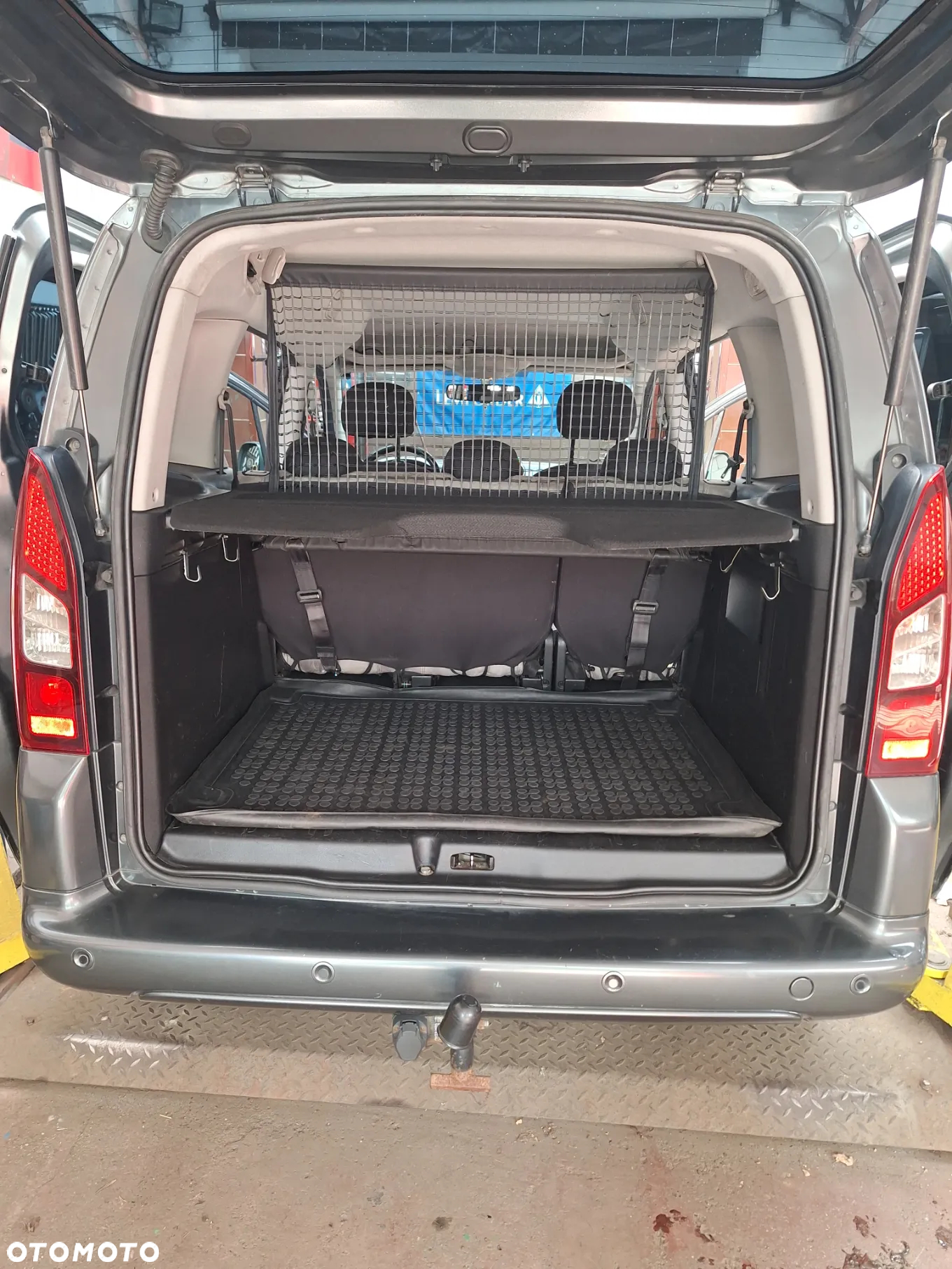 Peugeot Partner 1.6 HDi Active - 11