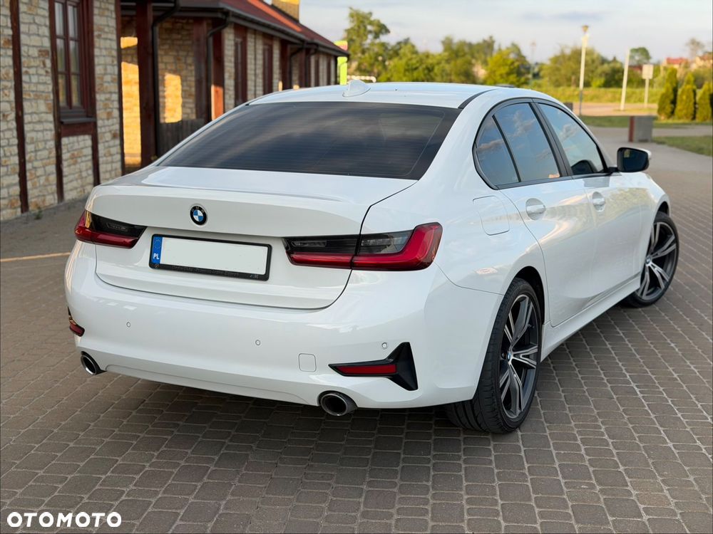 BMW Seria 3 320i Advantage - 4