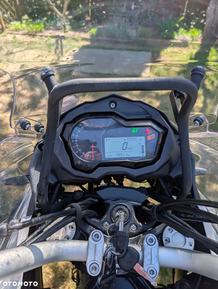 Benelli TRK 502X - 9