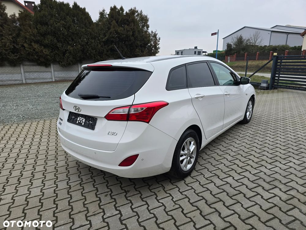 Hyundai i30 i30cw 1.6 CRDi Trend - 5