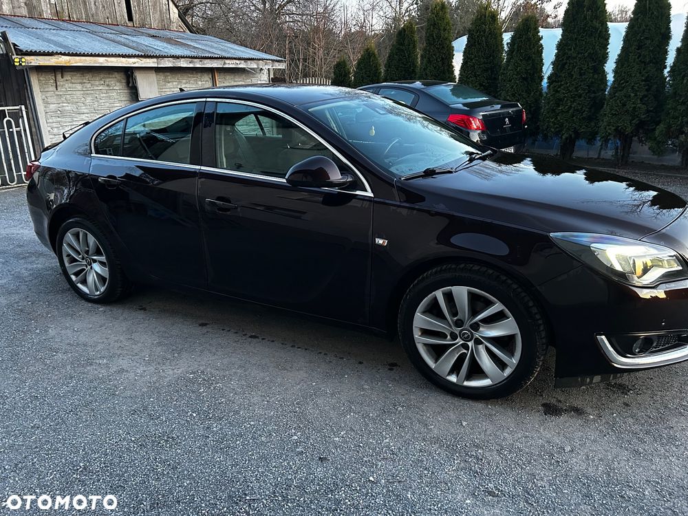 Opel Insignia 1.6 T Cosmo S&S - 5