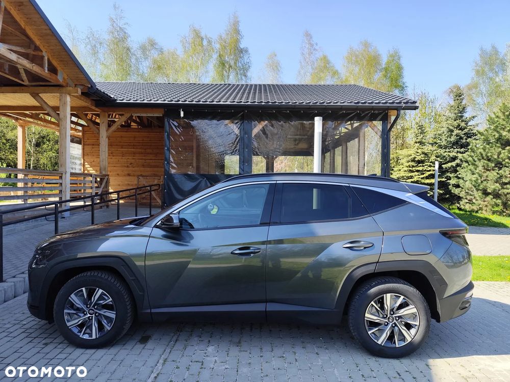 Hyundai Tucson 1.6 T-GDi HEV Executive 4WD - 16