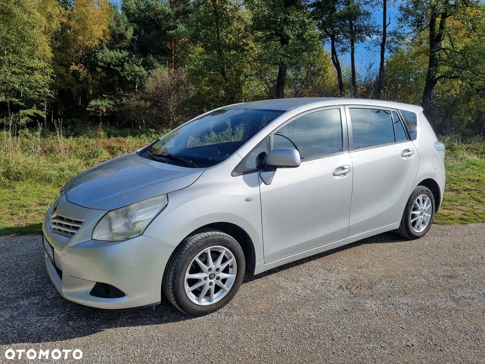 Toyota Verso - 1