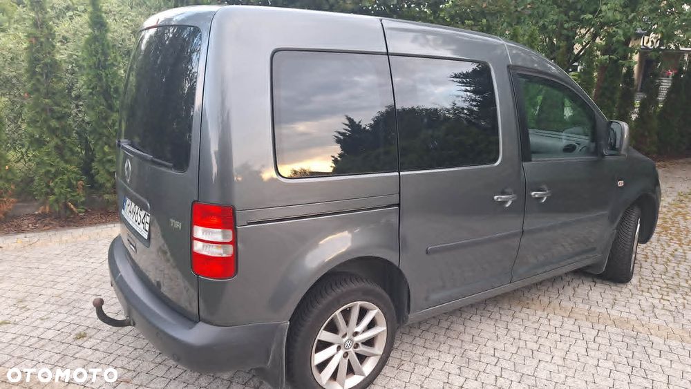 Volkswagen Caddy Comfortline - 11