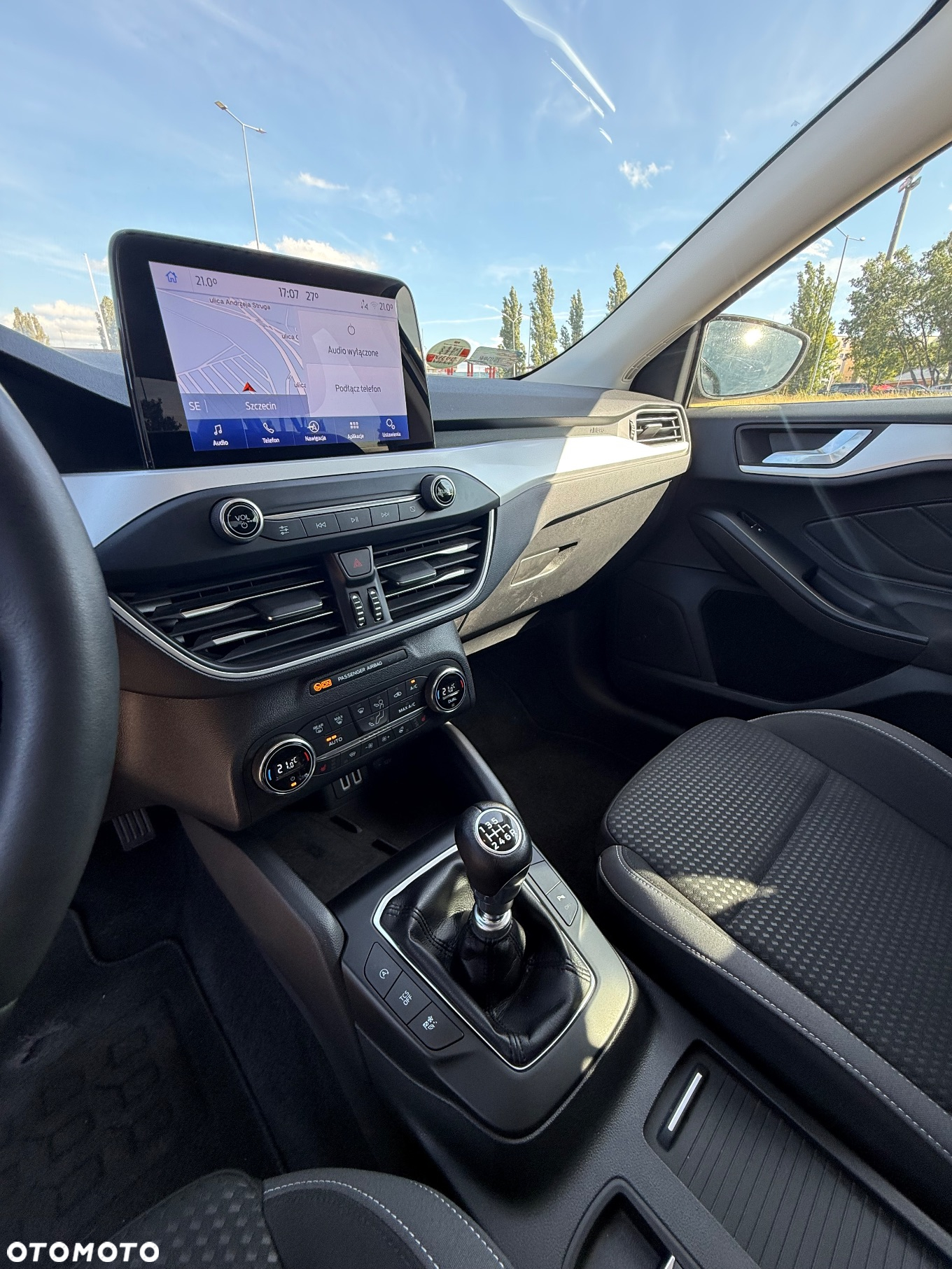 Ford Focus 1.0 EcoBoost Connected - 25