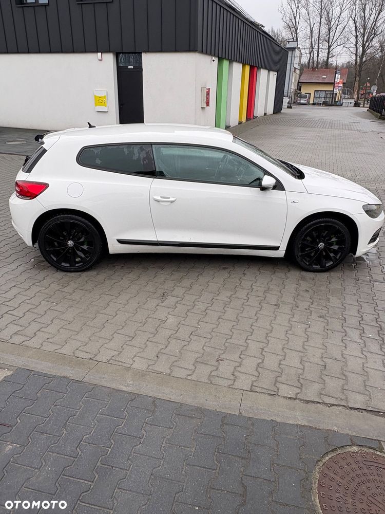 Volkswagen Scirocco 2.0 TSI DSG - 11