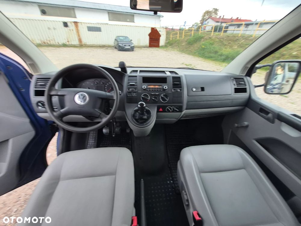 Volkswagen T5 - 9