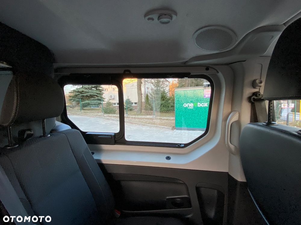 Renault Trafic Doka Brygadowa I REj. 11.2021 - 20