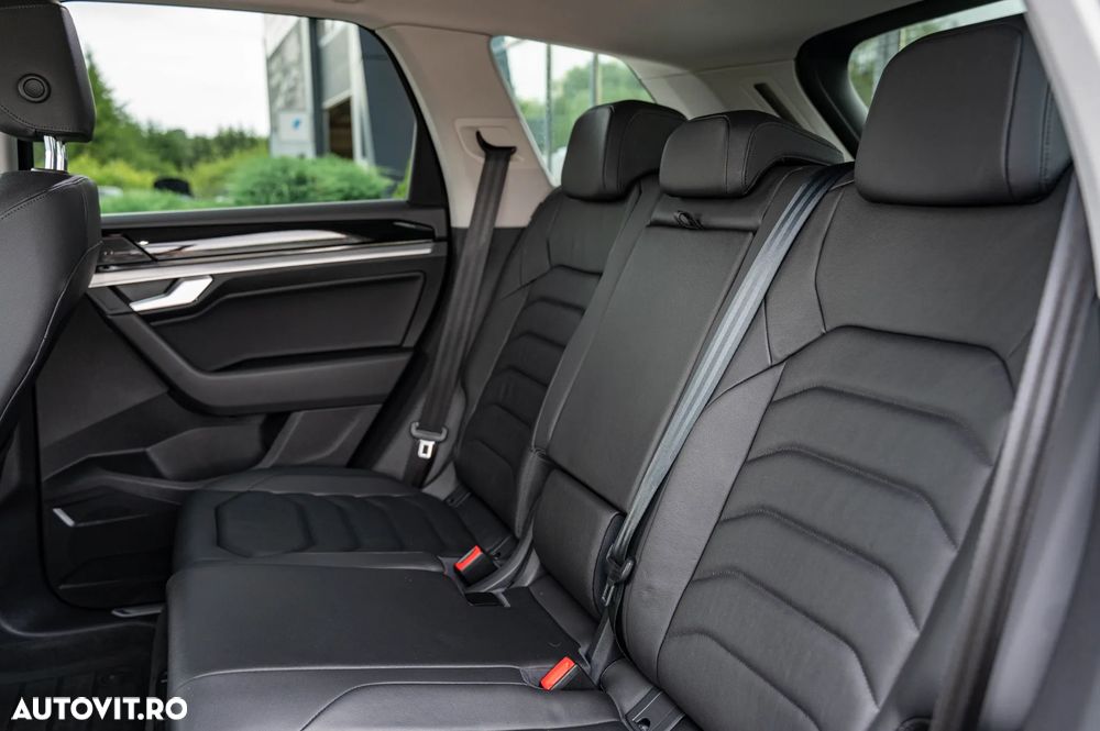 Volkswagen Touareg 3.0 V6 TSI OPF 4Motion Aut. Elegance - 7