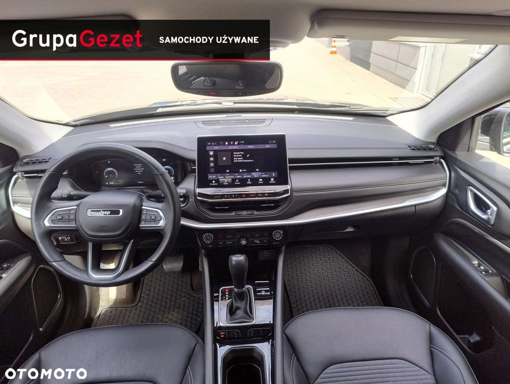 Jeep Compass - 11
