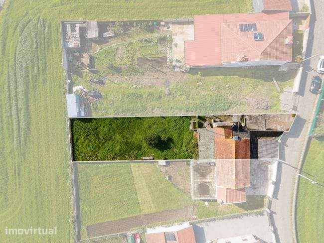 Moradia isolada T3 com espaço generoso em Vila do Conde - Grande imagem: 4/12