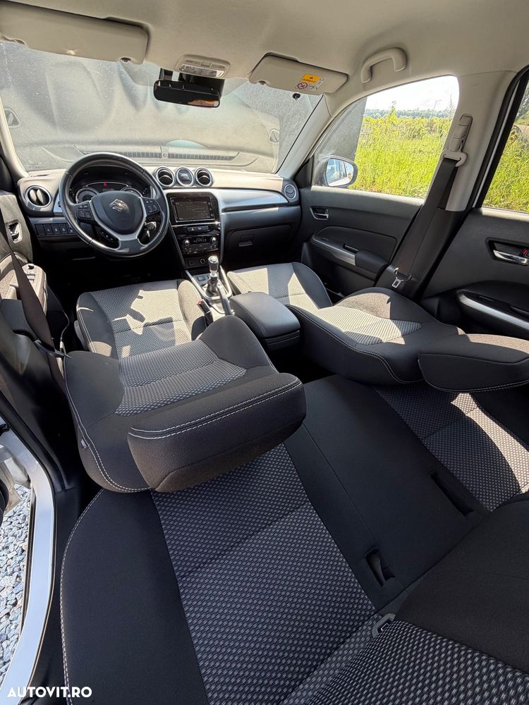 Suzuki Vitara - 23