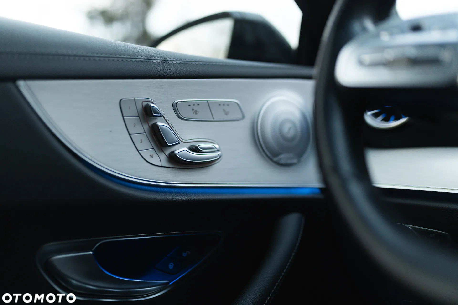 Mercedes-Benz Klasa E 350 Coupe 9G-TRONIC - 22