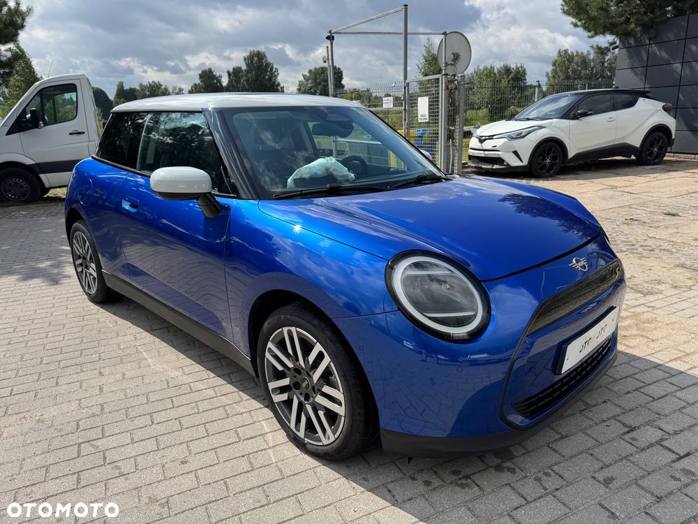 MINI Cooper SE Classic Trim - 1