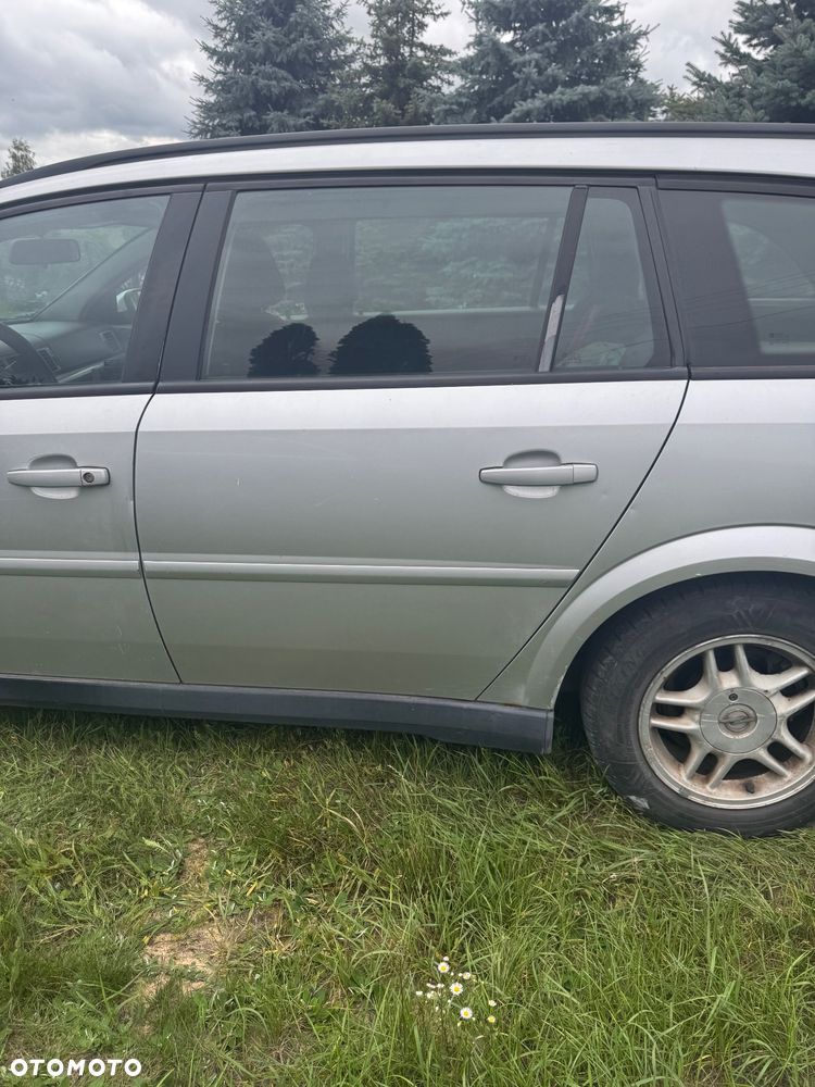 Opel Vectra 2.0 DTI Comfort - 11