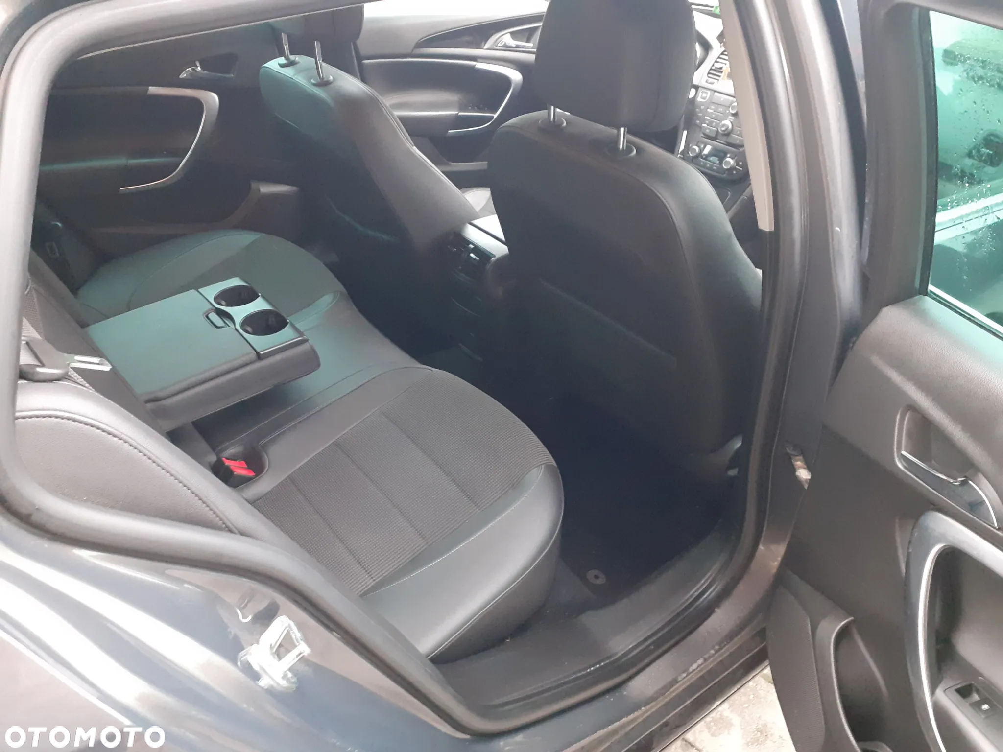 Opel Insignia 1.4 T Cosmo S&S - 11