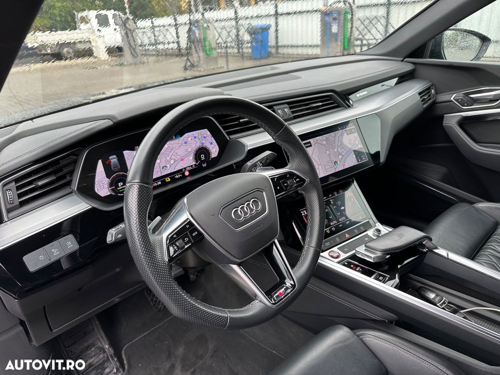 Audi e-tron Sportback S quattro - 11