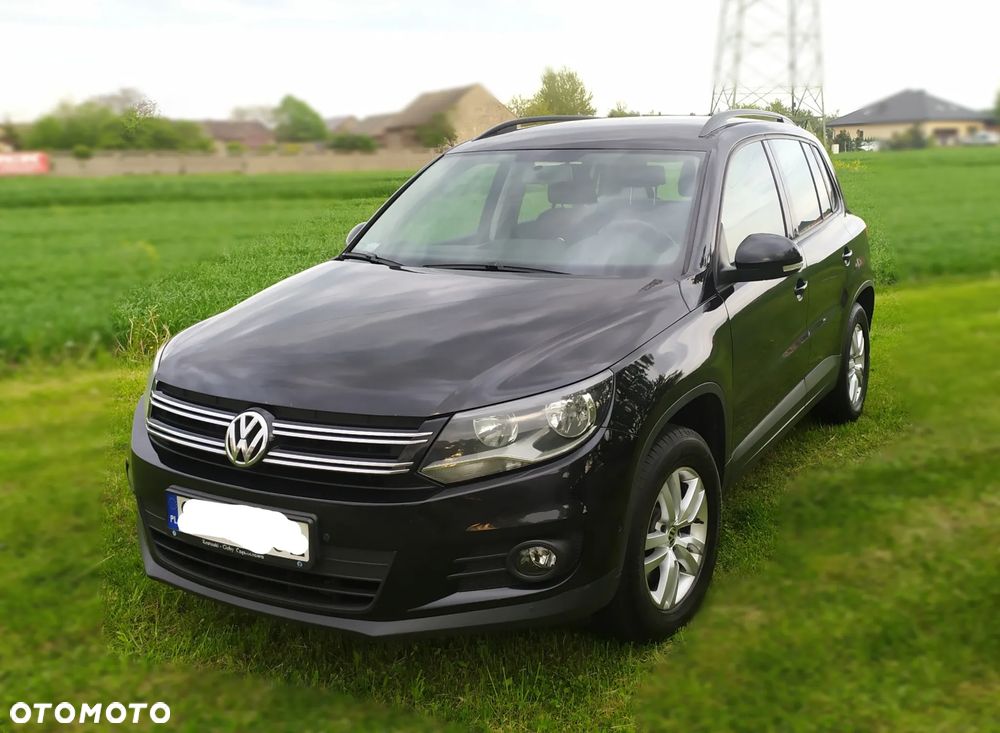 Volkswagen Tiguan - 1