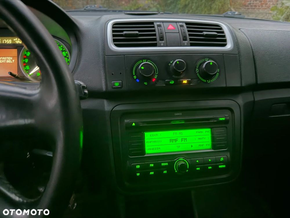 Skoda Roomster - 11