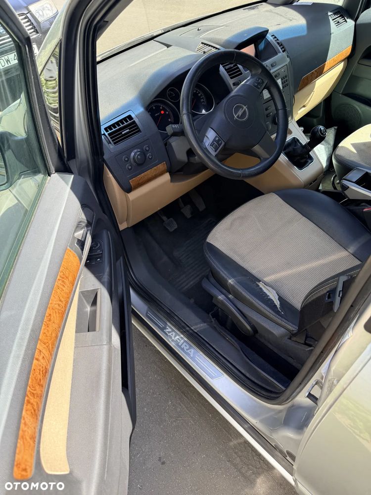 Opel Zafira 1.9 CDTI Enjoy - 12