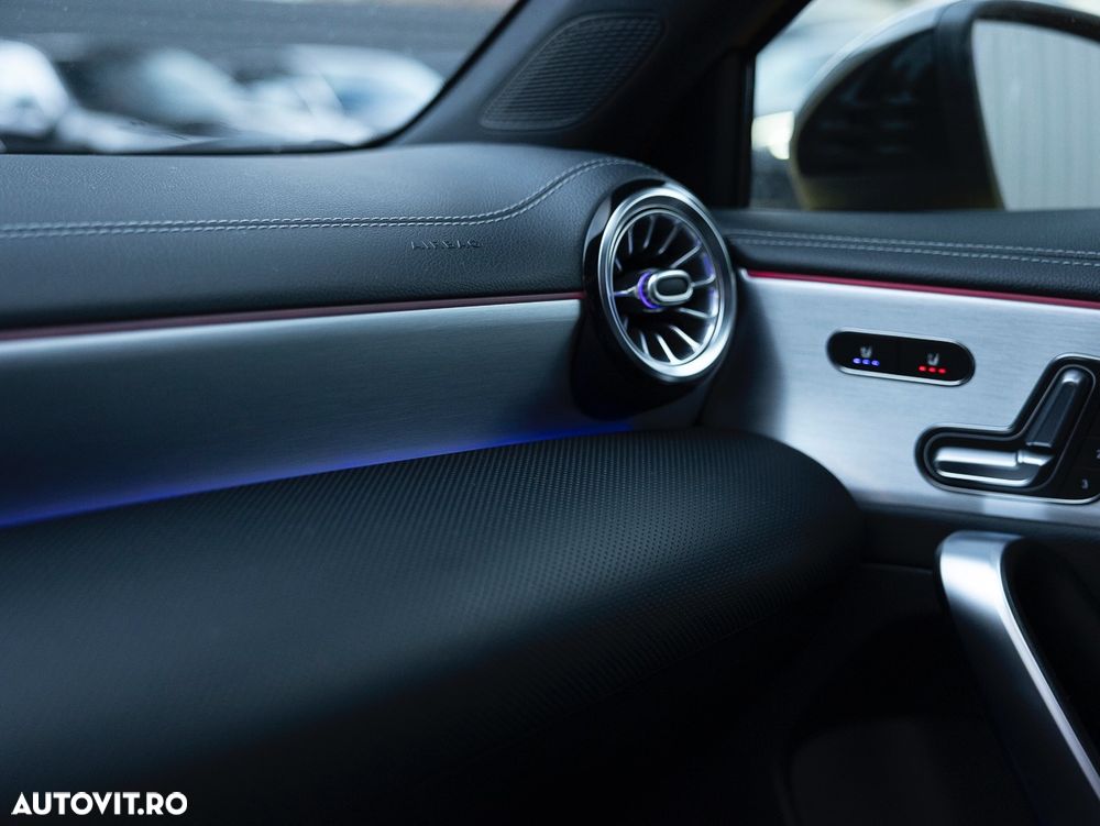 Mercedes-Benz A AMG 35 4Matic AMG Speedshift DCT 7G - 5