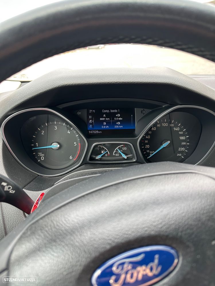 Ford Focus 1.5 TDCi ST-Line - 7