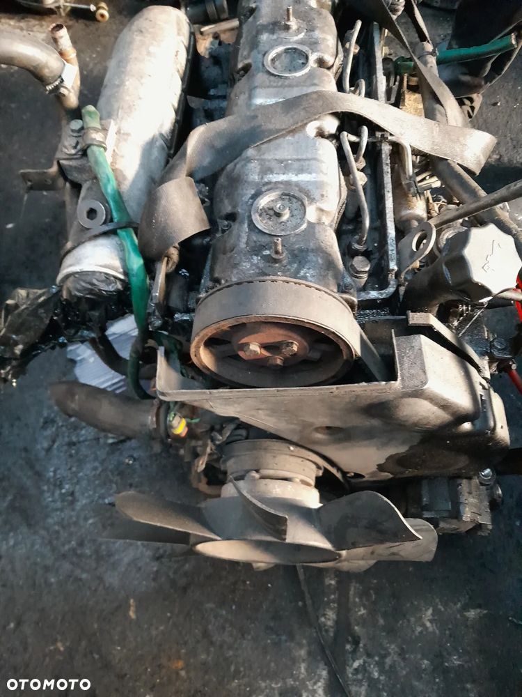 Silnik kompletny Iveco Daily 2.8D 98r - 5